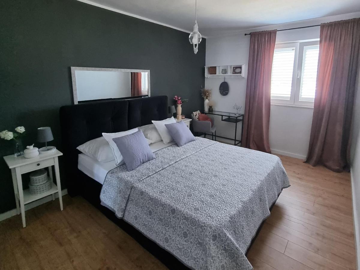 Apartments Radman شيبينيك المظهر الخارجي الصورة